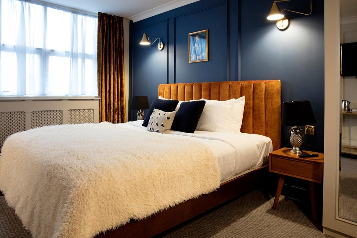 Hotel Cromwell Stevenage Exteriör bild