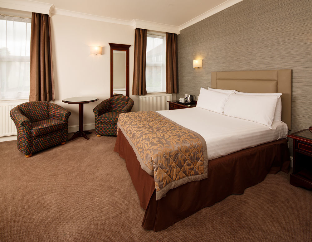 Hotel Cromwell Stevenage Exteriör bild